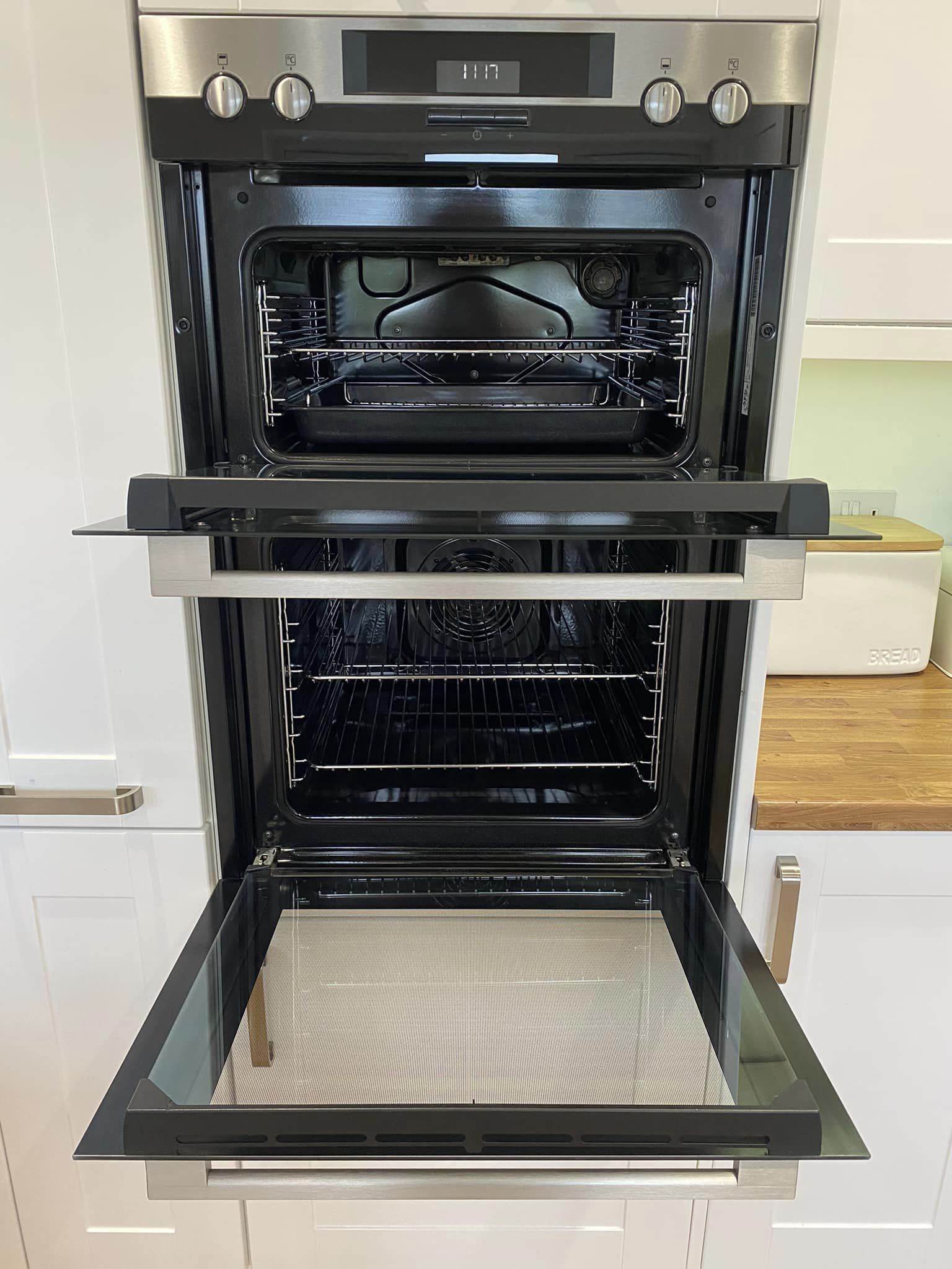 Vale Cleaning Solutions Cornish Traders